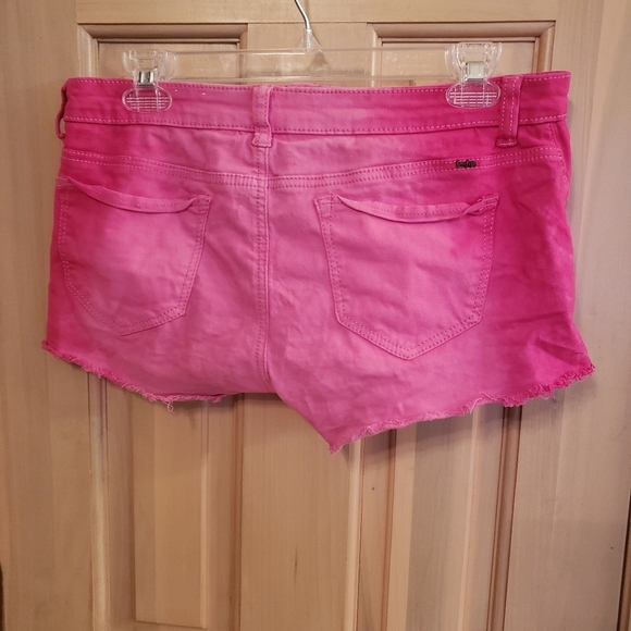 Freestyle Junior sz 3 Misses  shorts hot pink trendy - Picture 2 of 4